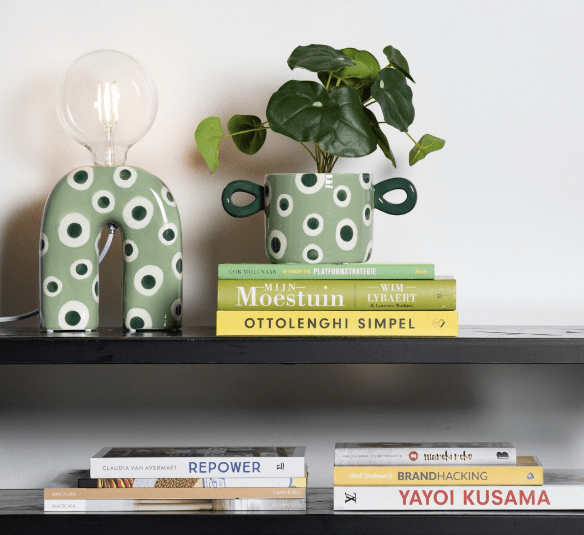 Dancing Dots Lamp